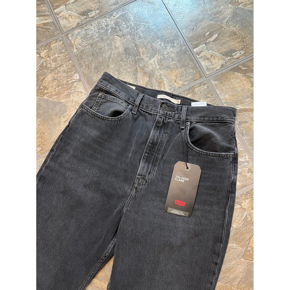Levi's Premium 70s High Flare Jeans Women 30 Black NEW High Rise Denim - Picture 2 of 11